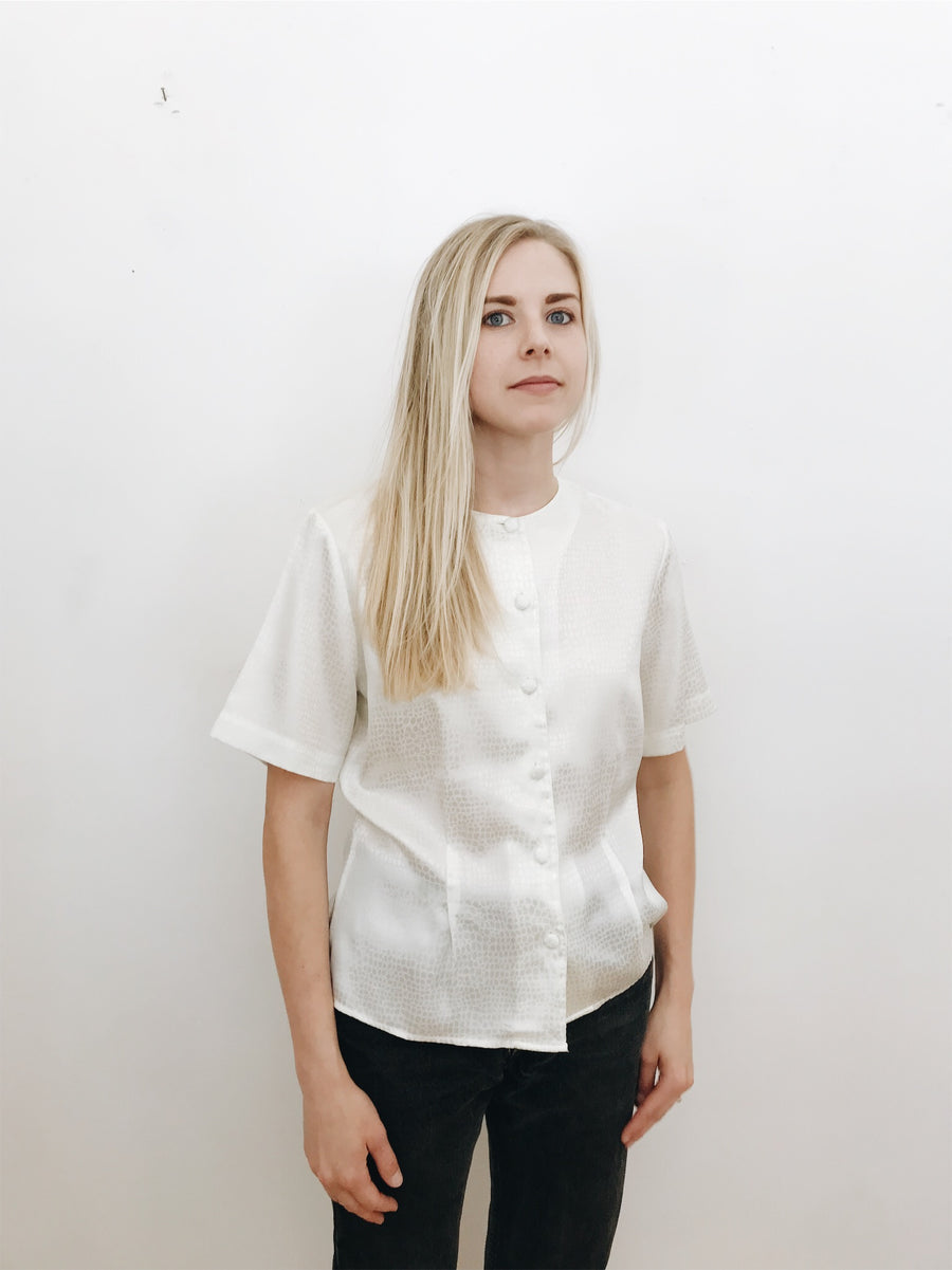 arlee park vintage short-sleeve white leopard print blouse