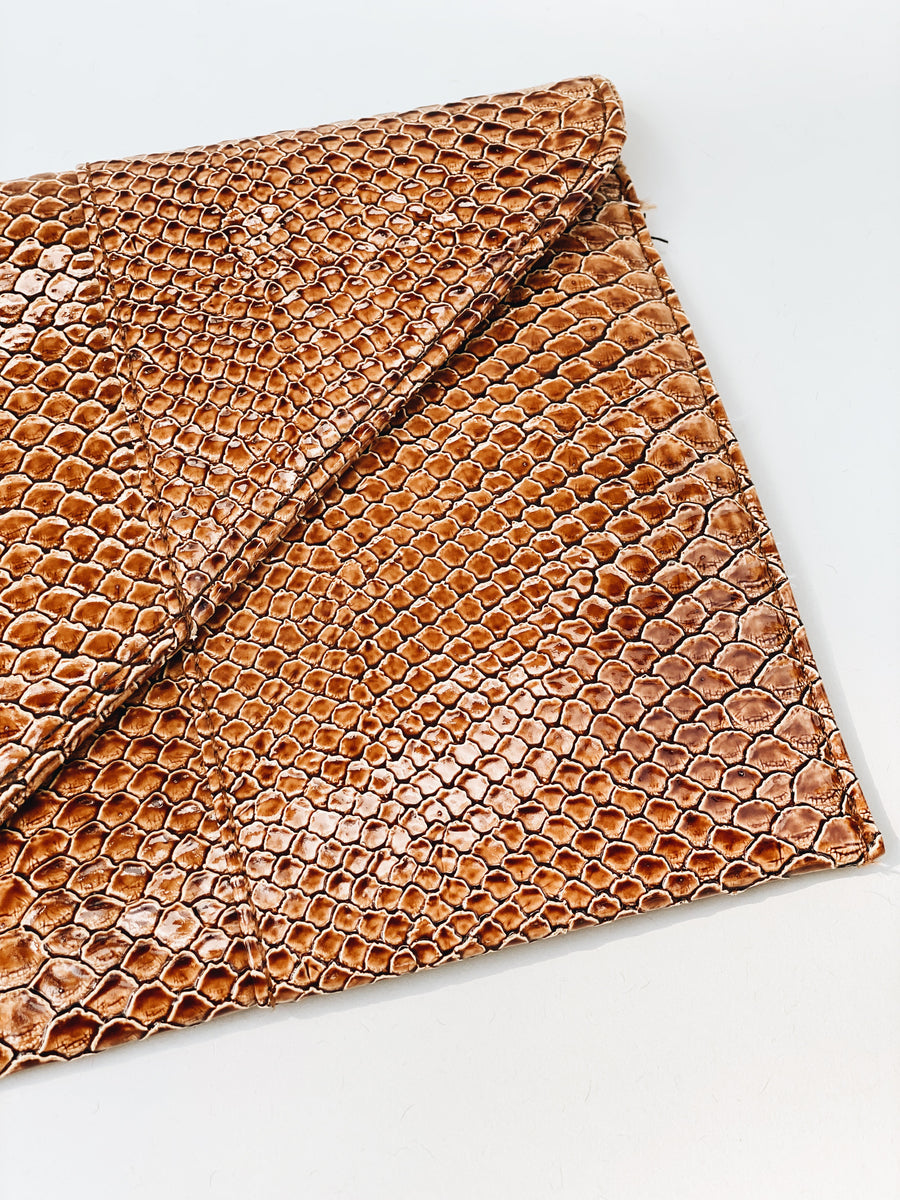 Vegan Clutch