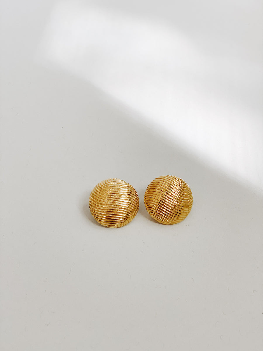 Monet Circle Earrings