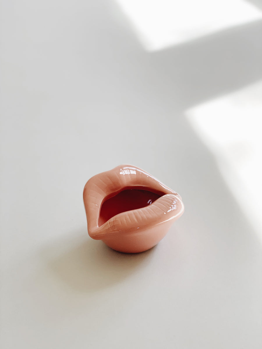 Ceramic Lips